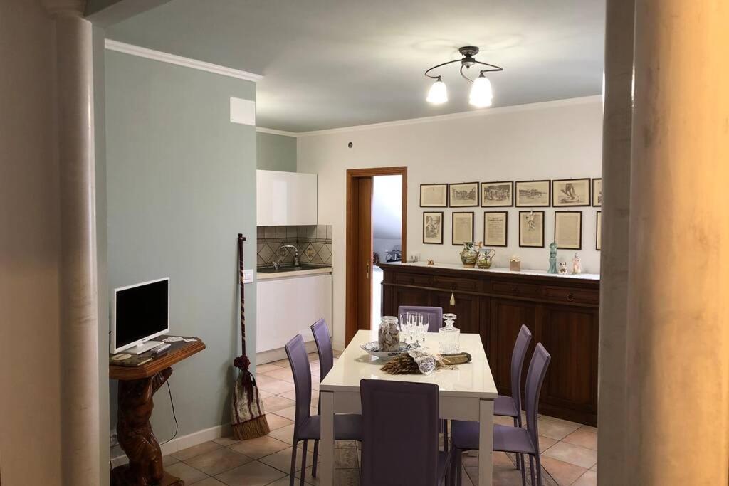 Ampio Attico A 5 Minuti Dal Mare Apartment *