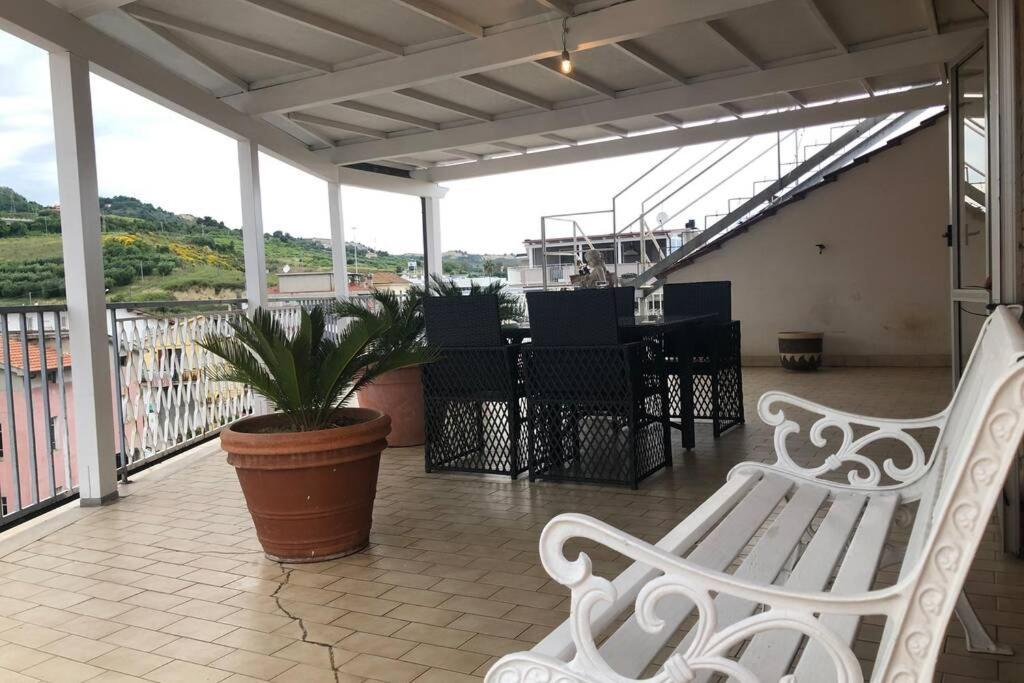 Apartment Ampio Attico A 5 Minuti Dal Mare *